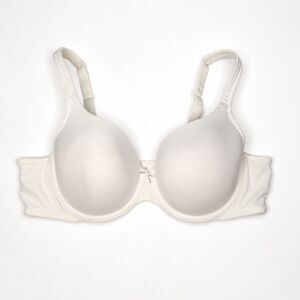 Cacique 42C Lightly Lined T-Shirt Bra White Underwire Full Coverage